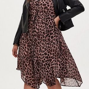 Torrid,  NWT, size 3 leopard midi dress